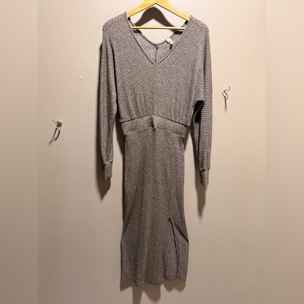 Daily Practice Gray Long Sleeve Ribbed Knit Dress with Slit
